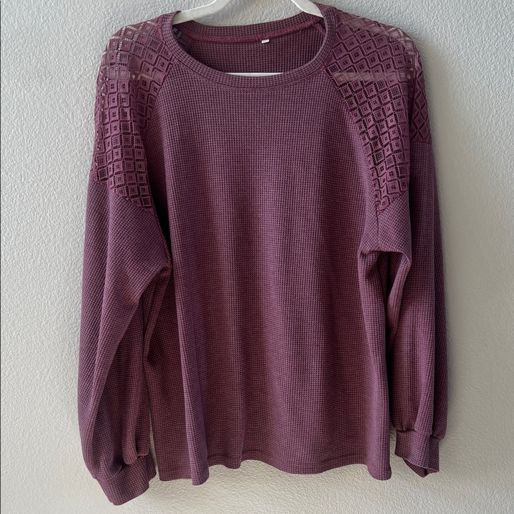 Women's Purple Knit Top